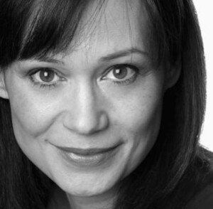 Leah Bracknell