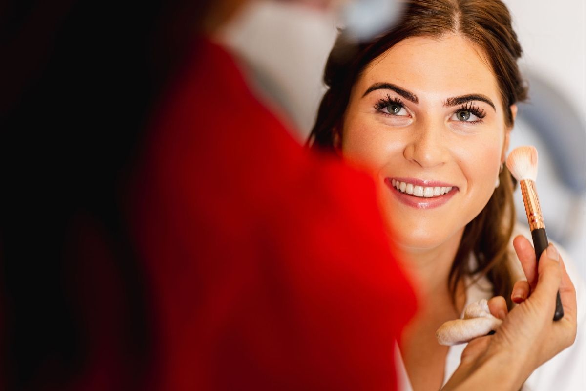 Alicia Sandeman Bride and wedding make up Alicia Sandeman Bride and wedding make up